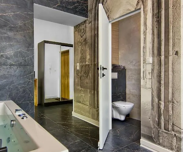 Apartament Czarny Z Jacuzzi