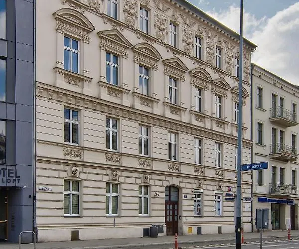 Czarny Z Jacuzzi Apartament Kraków