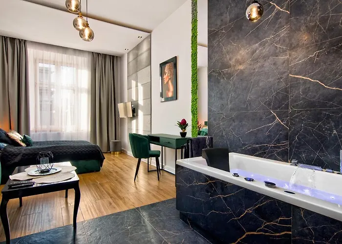 Apartman Czarny Z Jacuzzi *